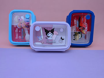 CHARACTER THEMED LUNCHBOXES