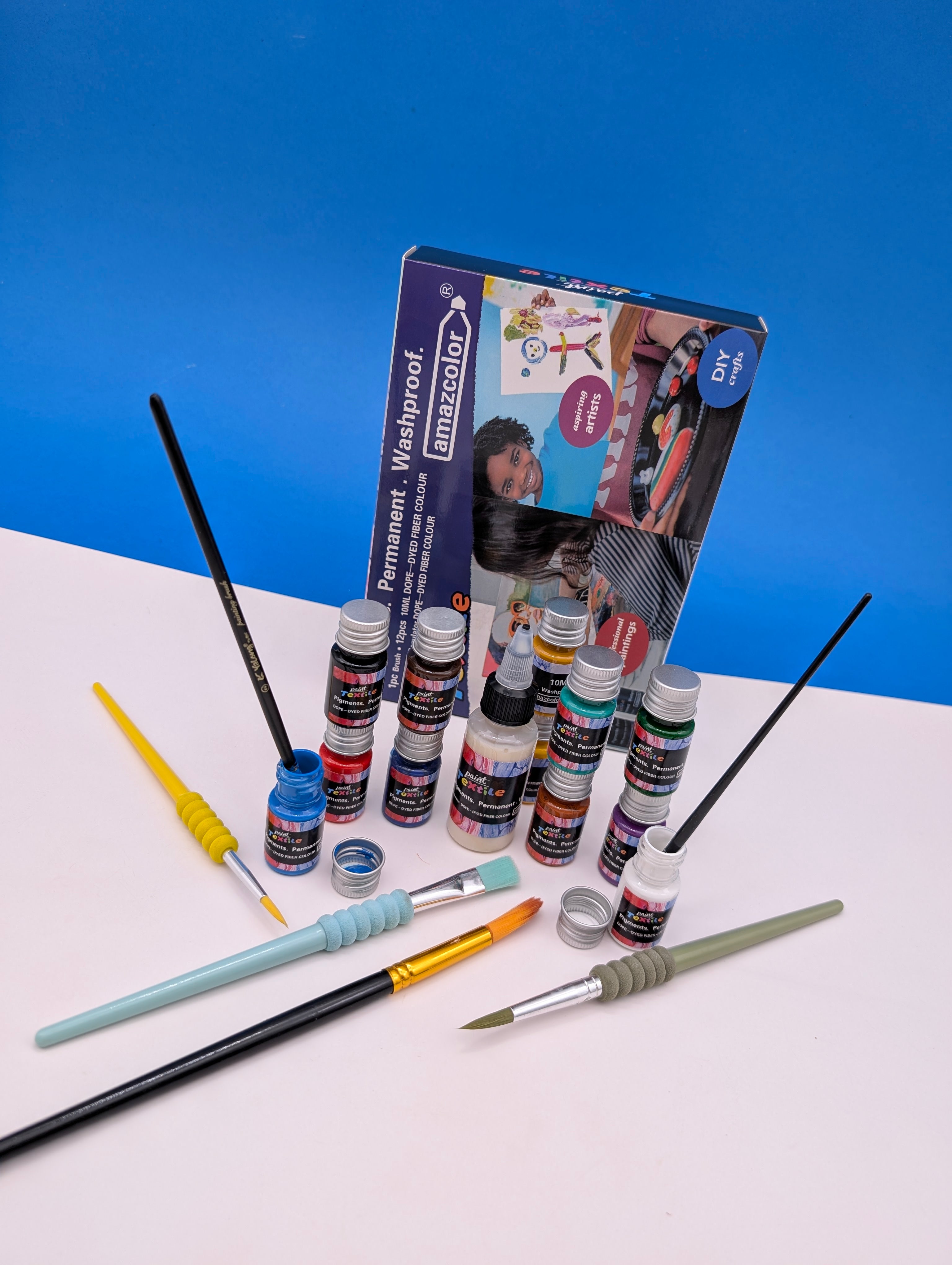 AMAZCOLOUR TEXTILE PAINT SET