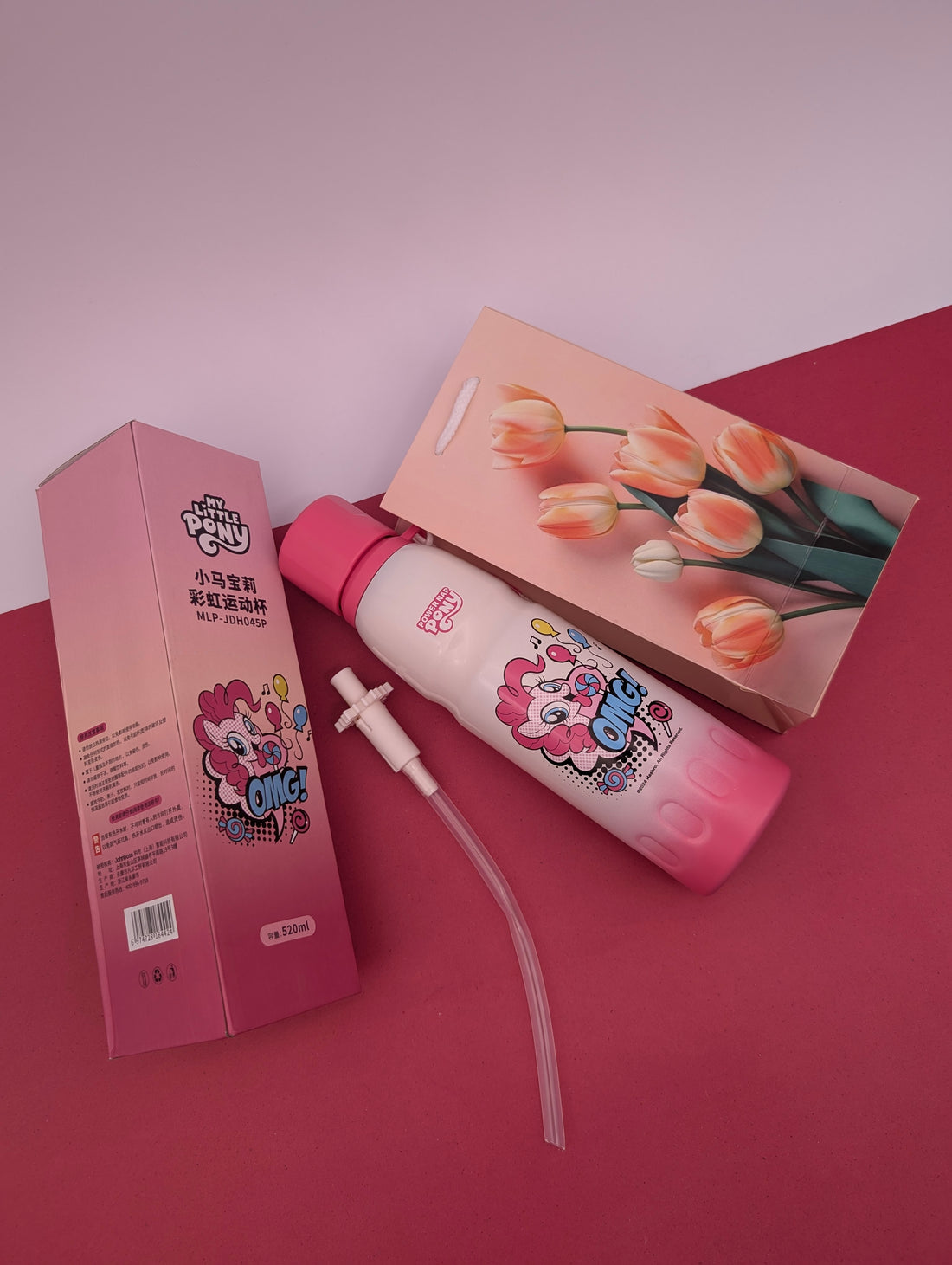 ULTRAMAN & PONY PREMIUM WATER BOTTLE 520ML