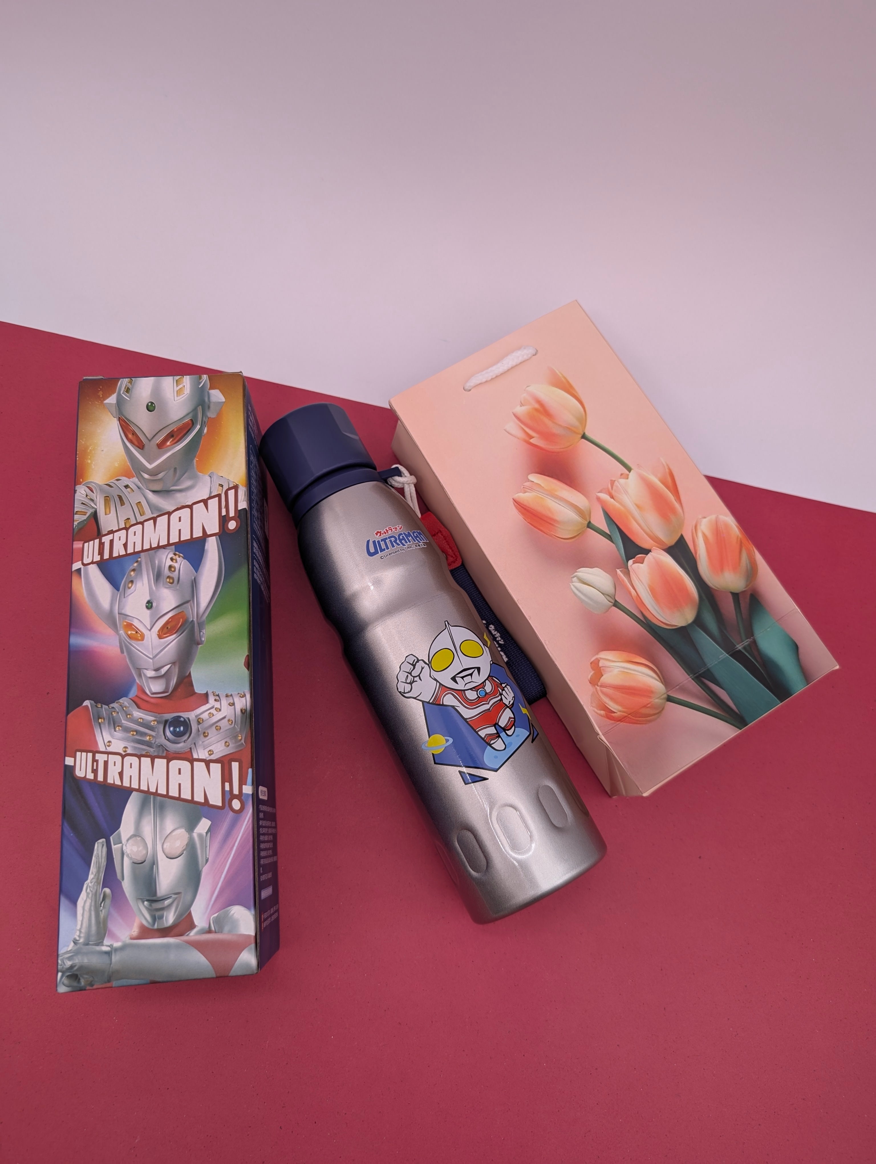 ULTRAMAN & PONY PREMIUM WATER BOTTLE 520ML