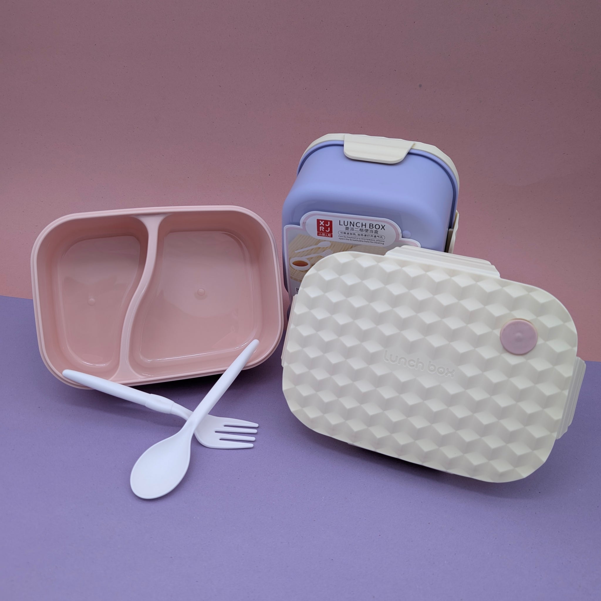 DIVIDED LUNCH BOX WITH UTENSILS