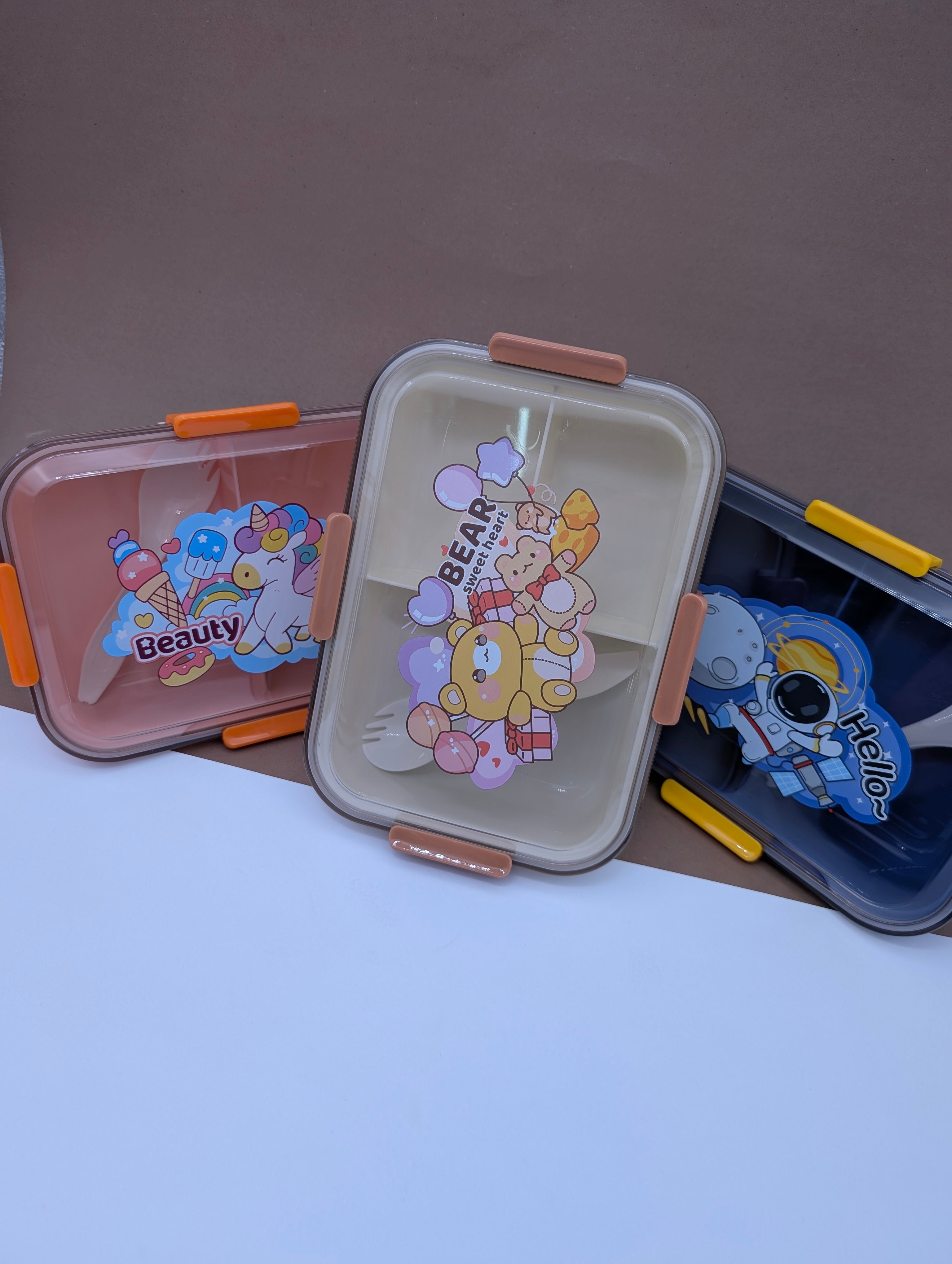 CARTOON THEMED LLUNCH BOXES