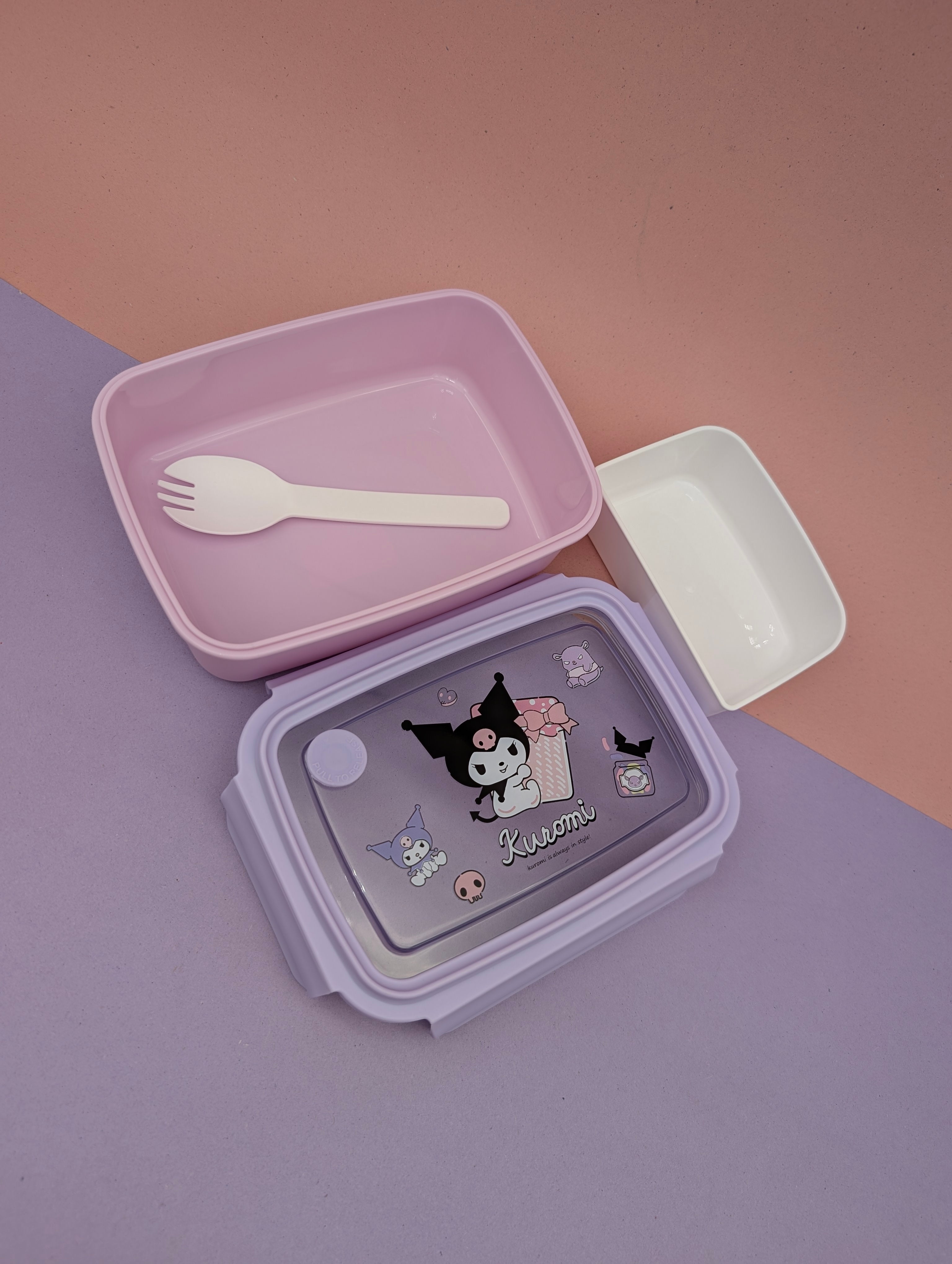 CHARACTER THEMED  LUNCHBOXES