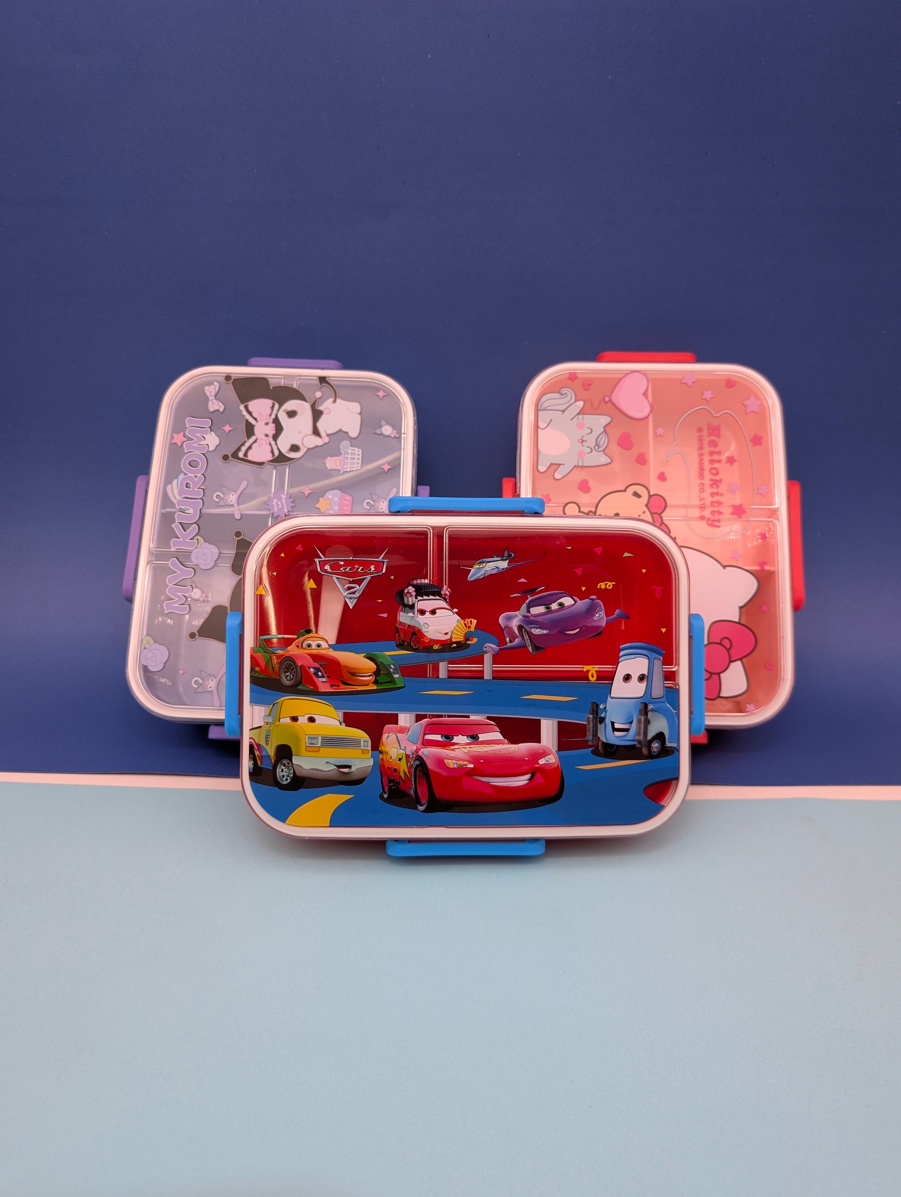 CHARACTER THEMED DIVIDED LUNCHBOXES