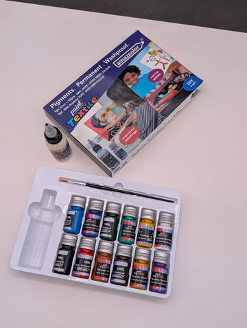 AMAZCOLOUR TEXTILE PAINT SET