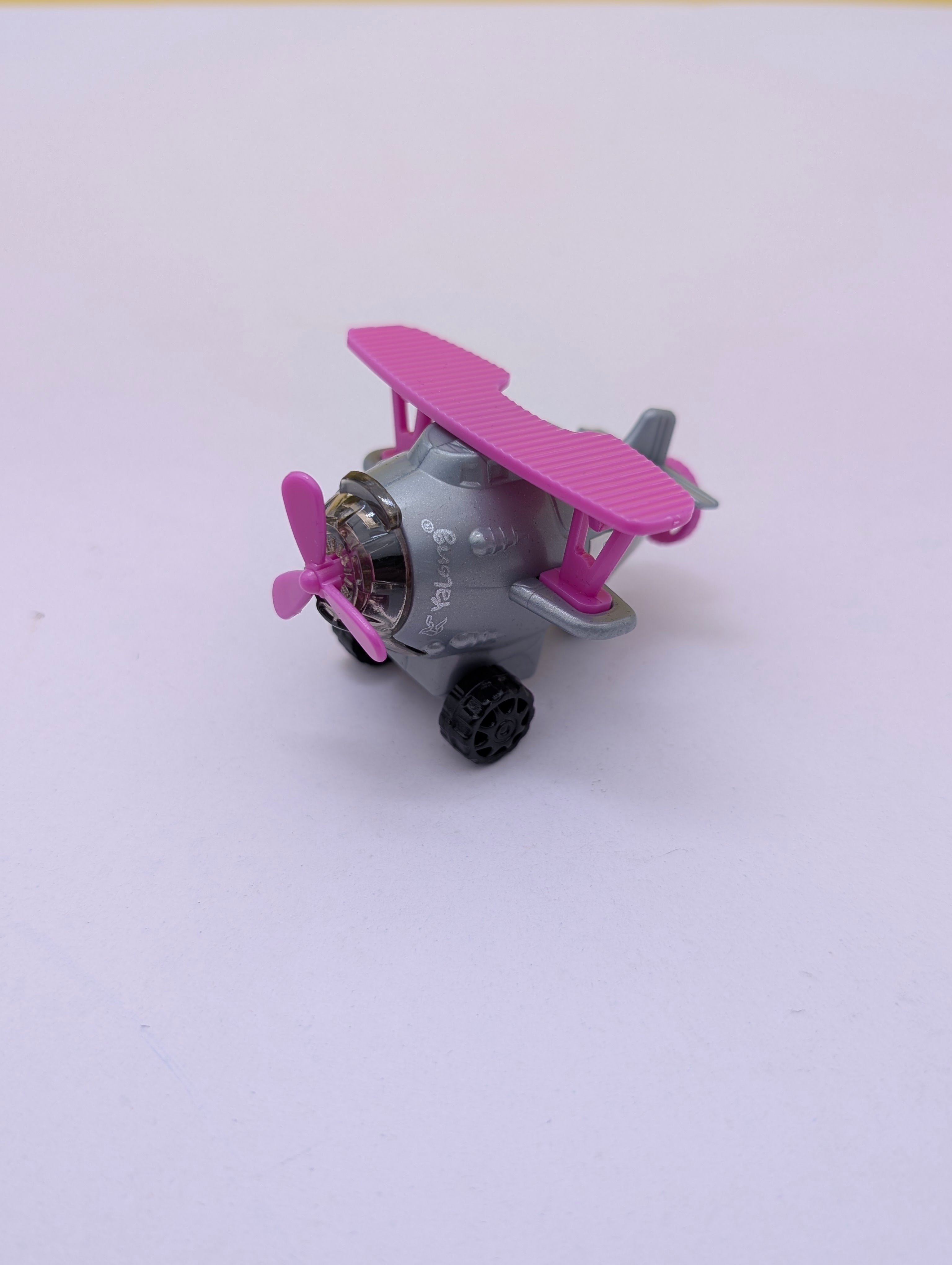 YALONG TOY AIRPLANE PENCIL SHARPENERS