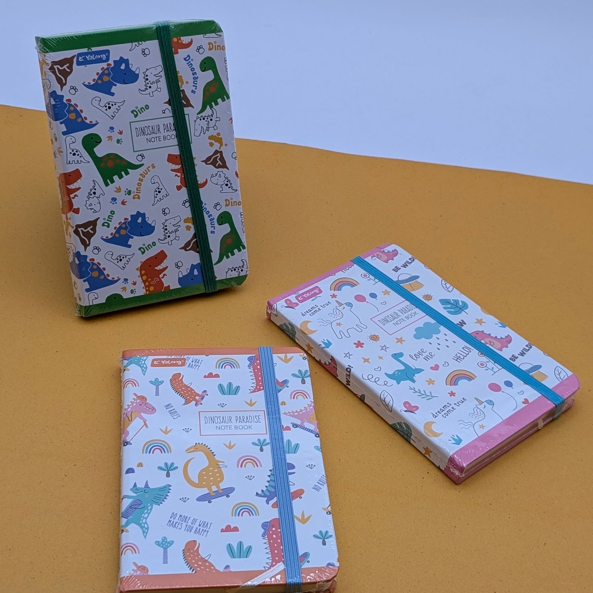 CARTOON THEMED ELASTIC CLOSURE NOTEBOOKS