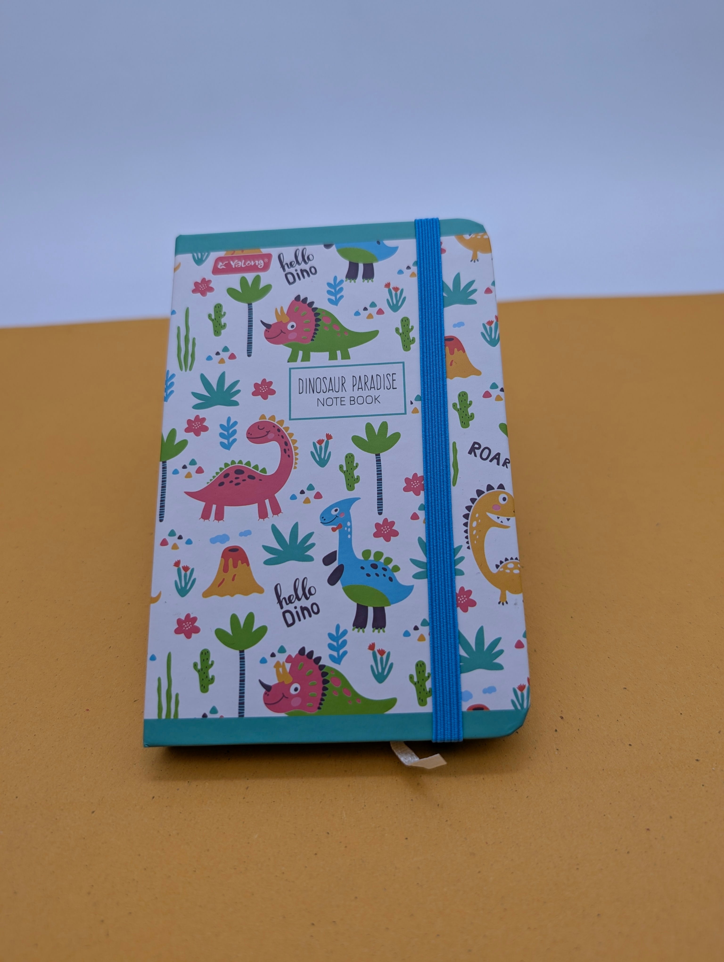 CARTOON THEMED ELASTIC CLOSURE NOTEBOOKS