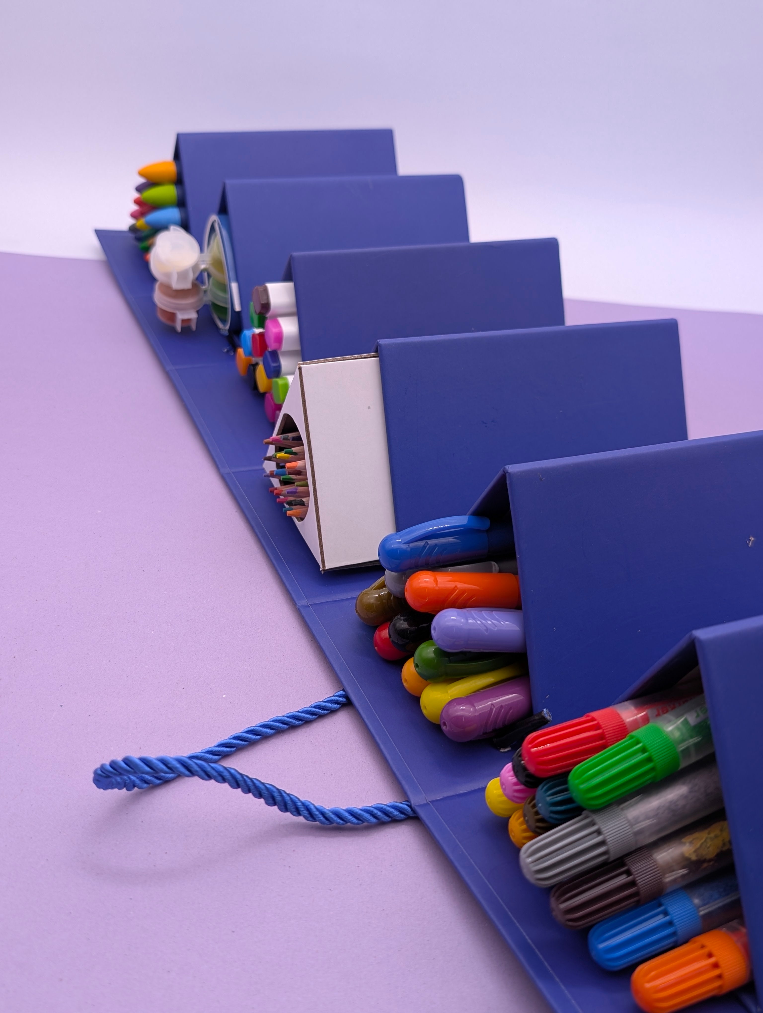 INSPIRE CHILDREN ART & STATIONARY SET