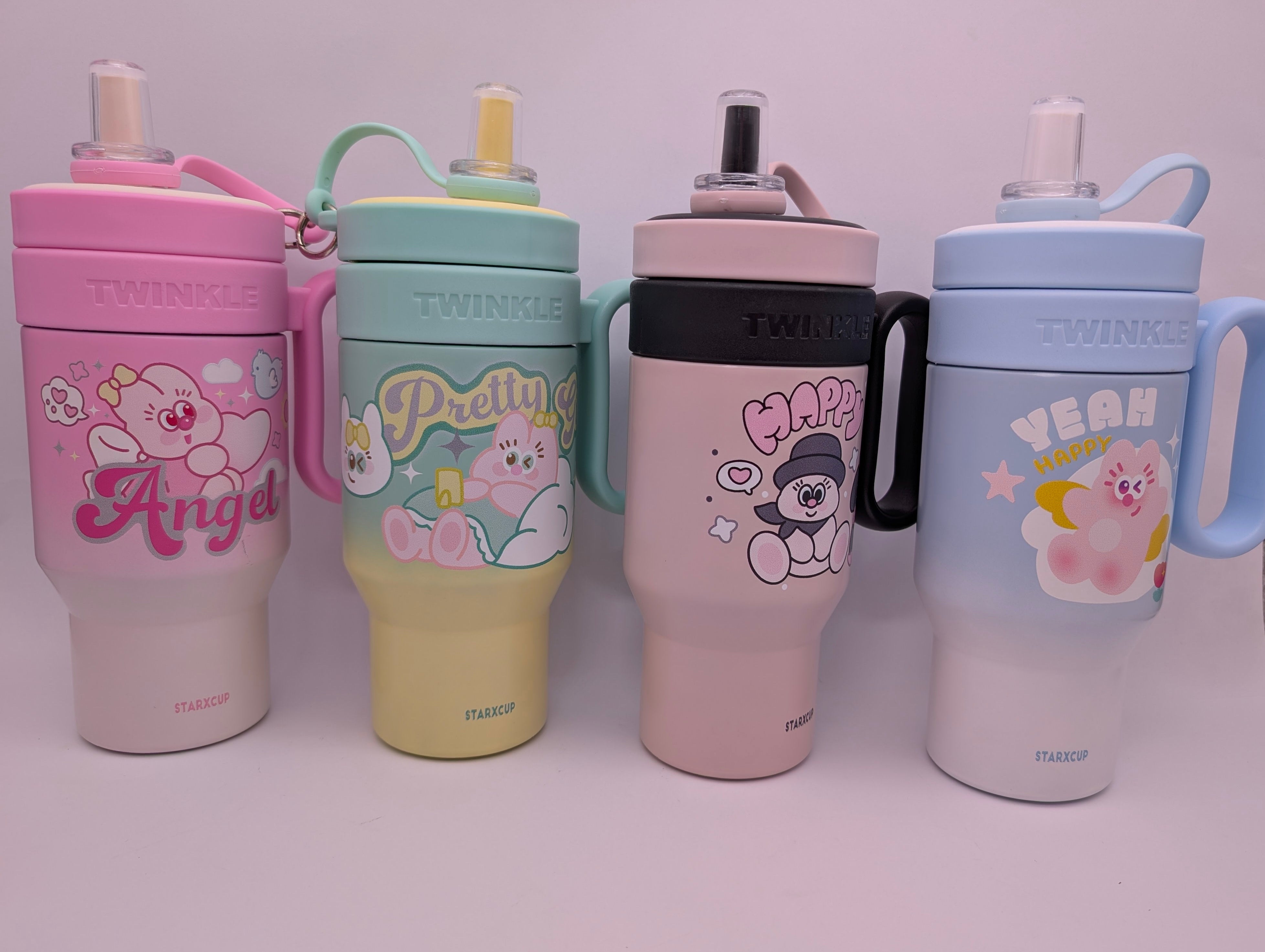 BEAUTIFUL CARTOON TUMBLER WITH STRAW