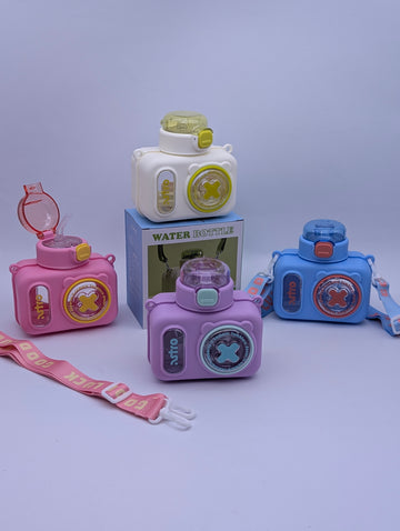 INSTAX CAMERA-SHAPED WATER BOTTLE