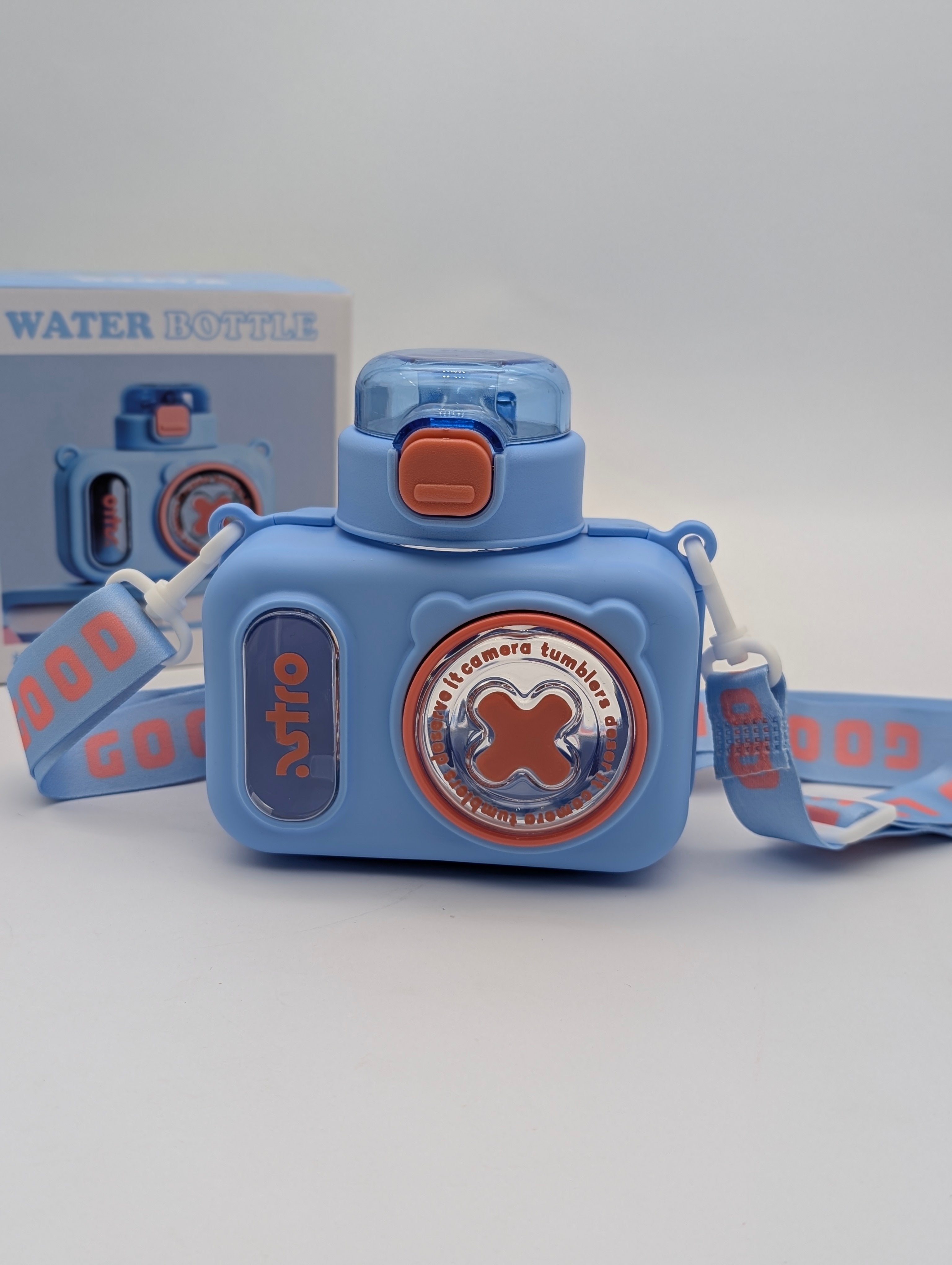 INSTAX CAMERA-SHAPED WATER BOTTLE