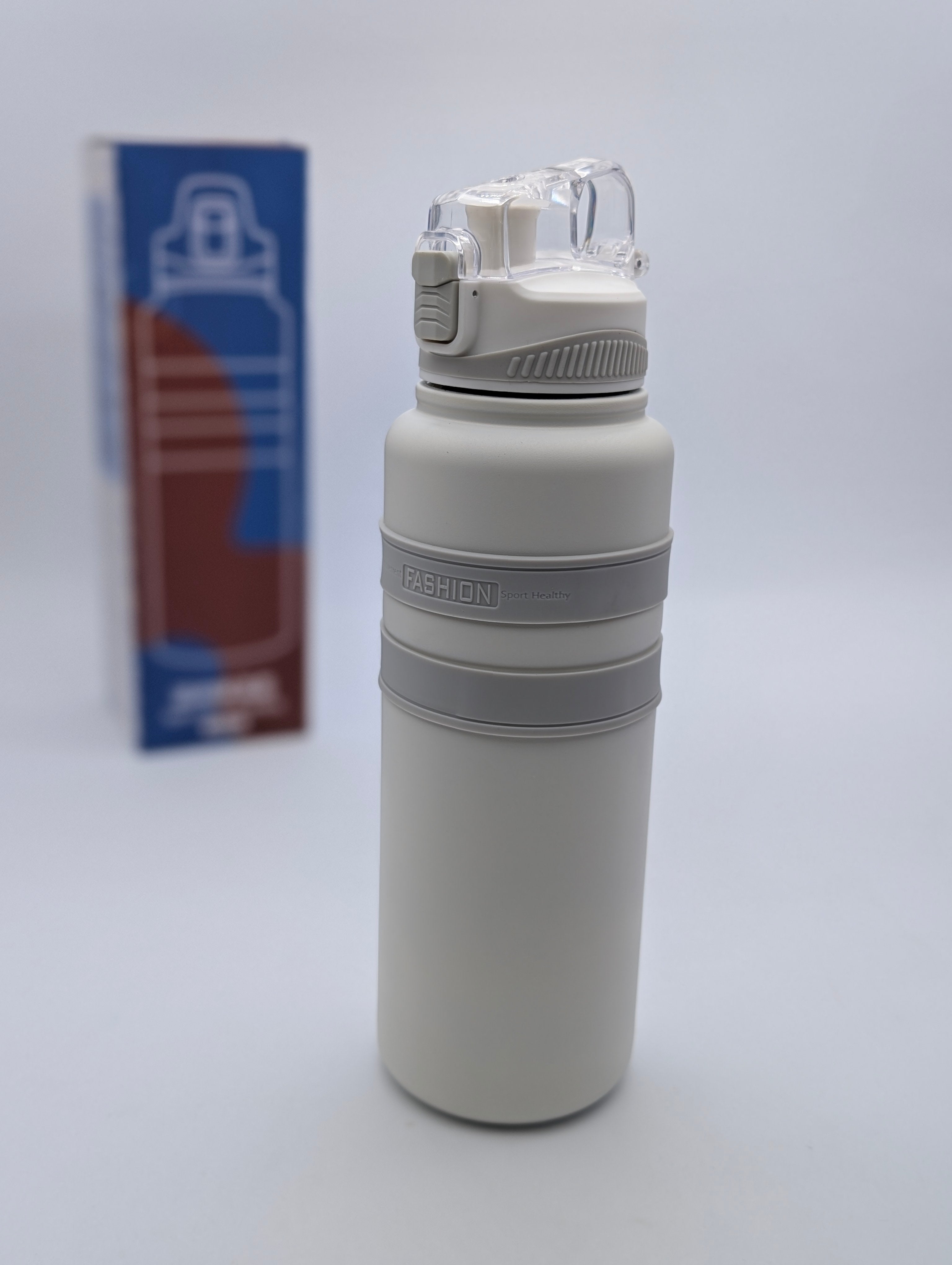 PORTABLE INSULATED SPORTS BOTTLES