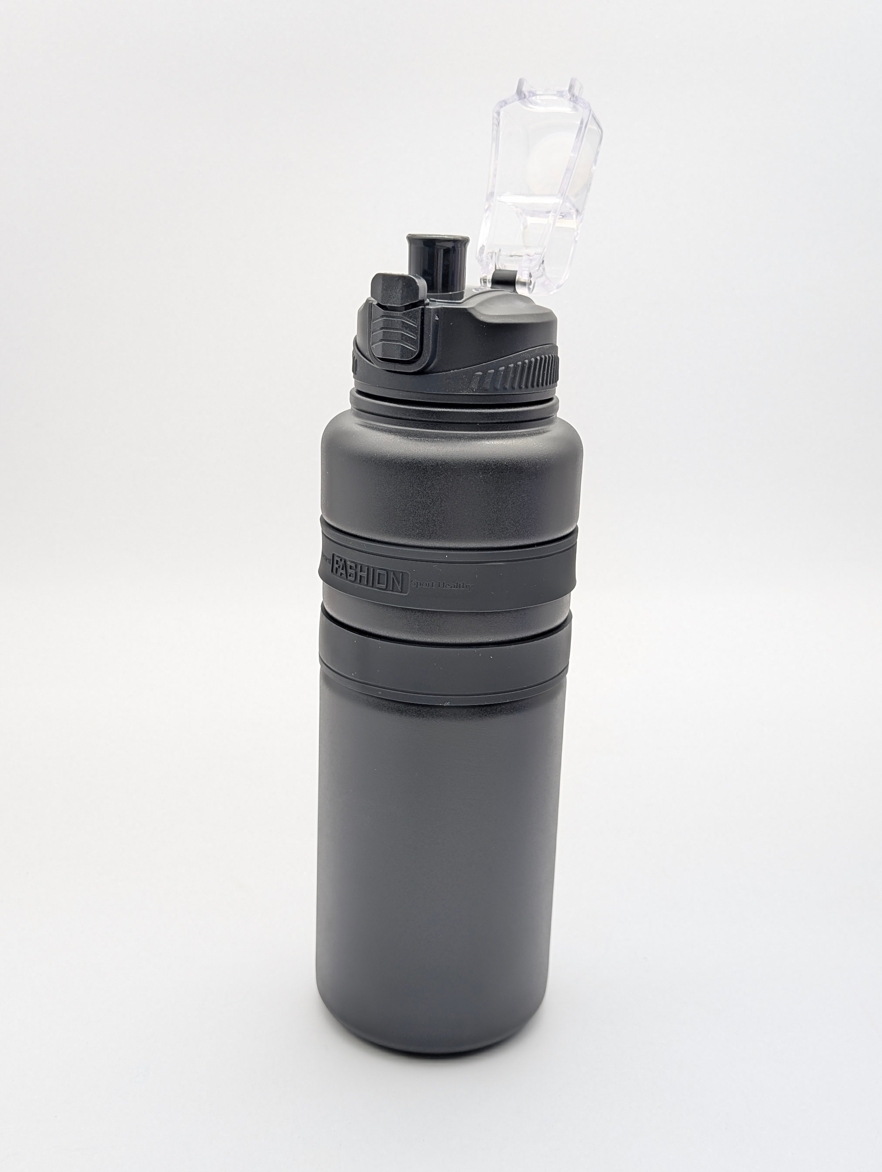 PORTABLE INSULATED SPORTS BOTTLES