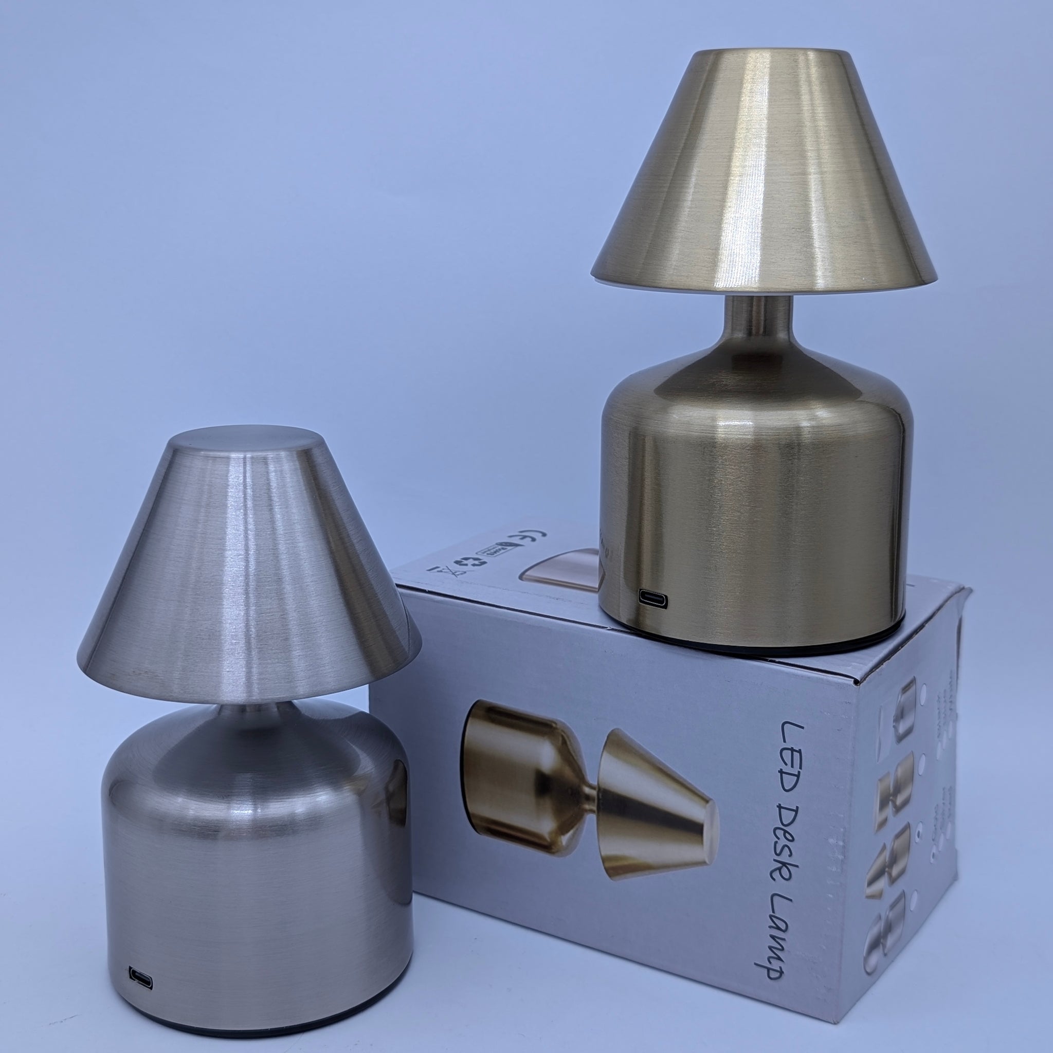 SLEEK MUSHROOM DESIGN DESK LAMP