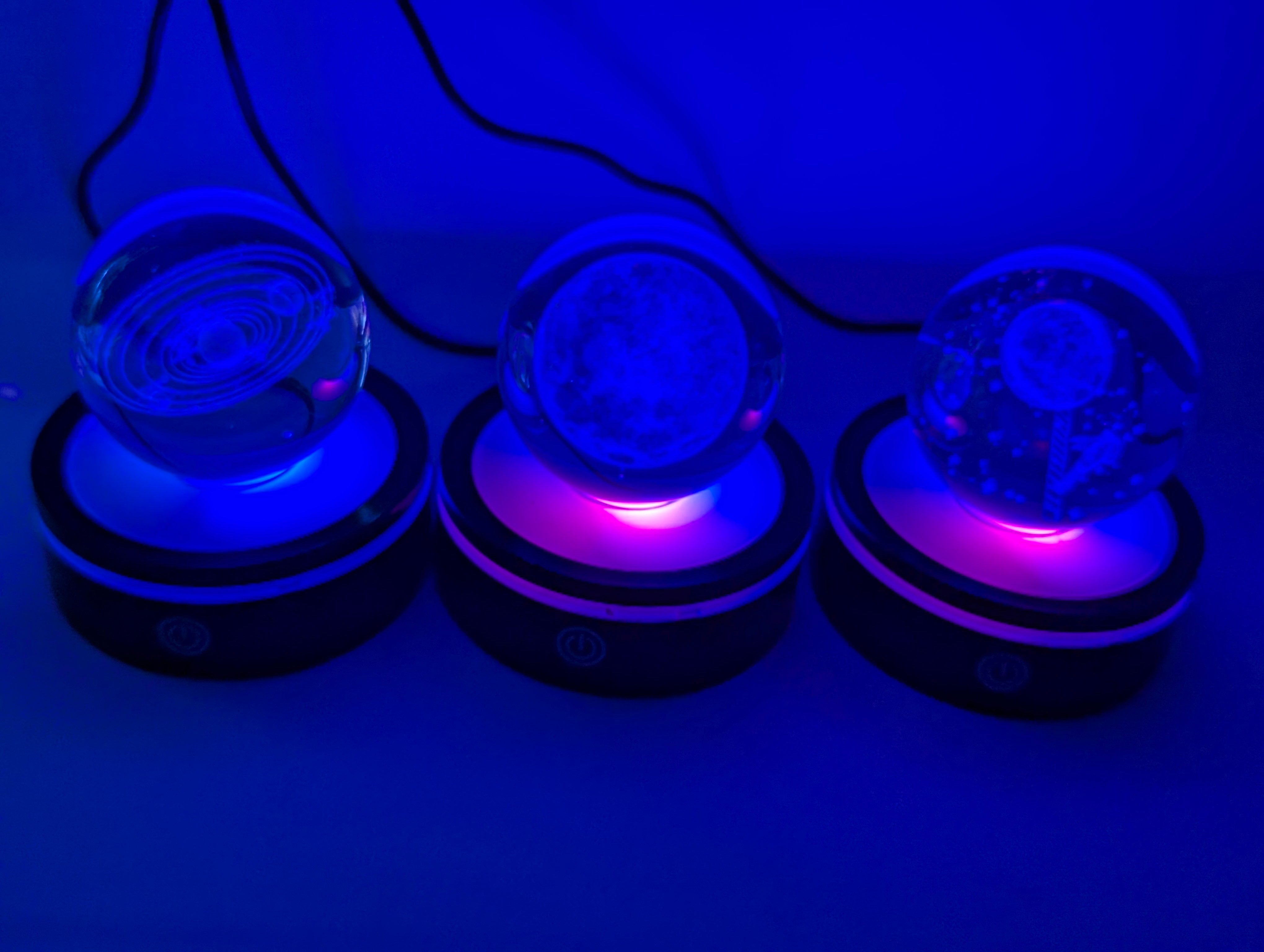 COSMIC CRYSTAL BALL LED LAMP