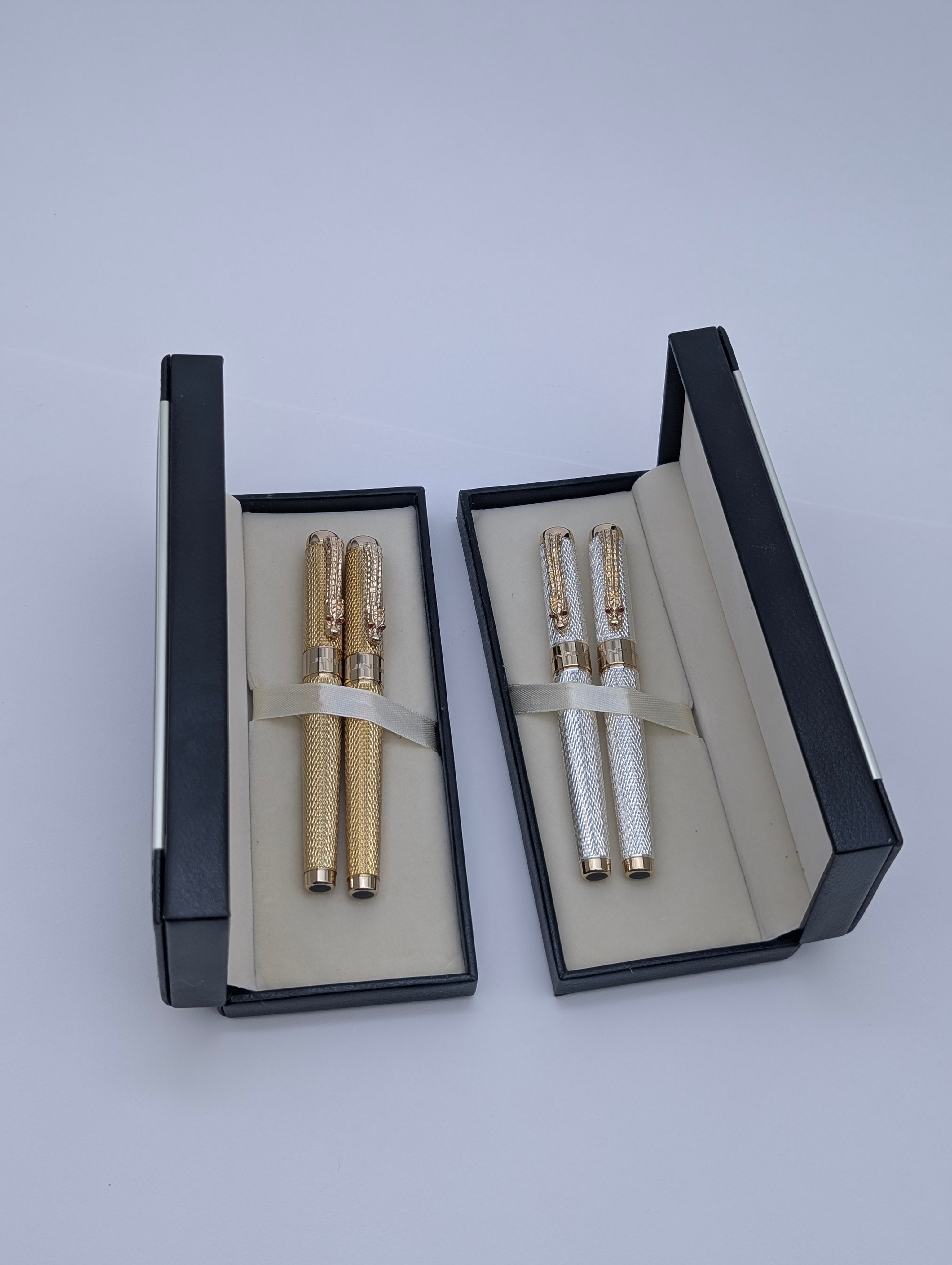 LUXURY DRAGON DESIGN PENS