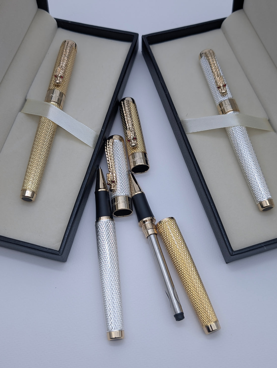 LUXURY DRAGON DESIGN PENS