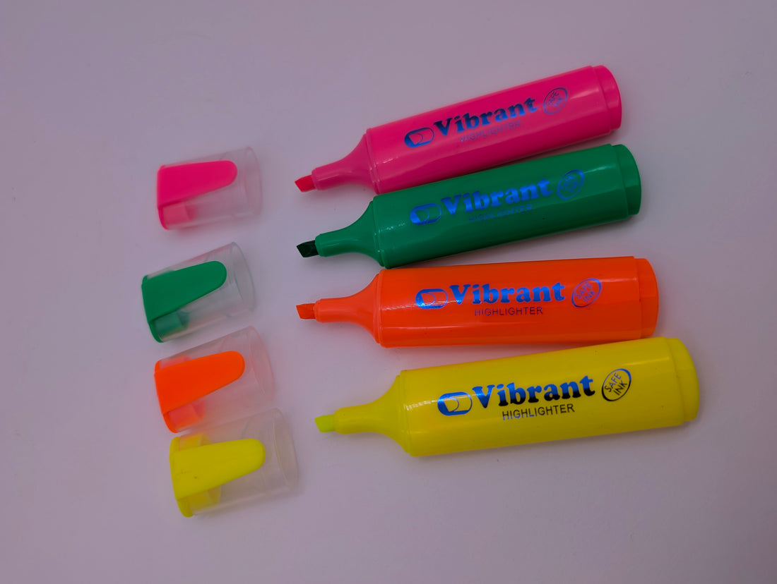 YALONG VIBRANT HIGHLIGHTER 4PCS SET  🖍️✨