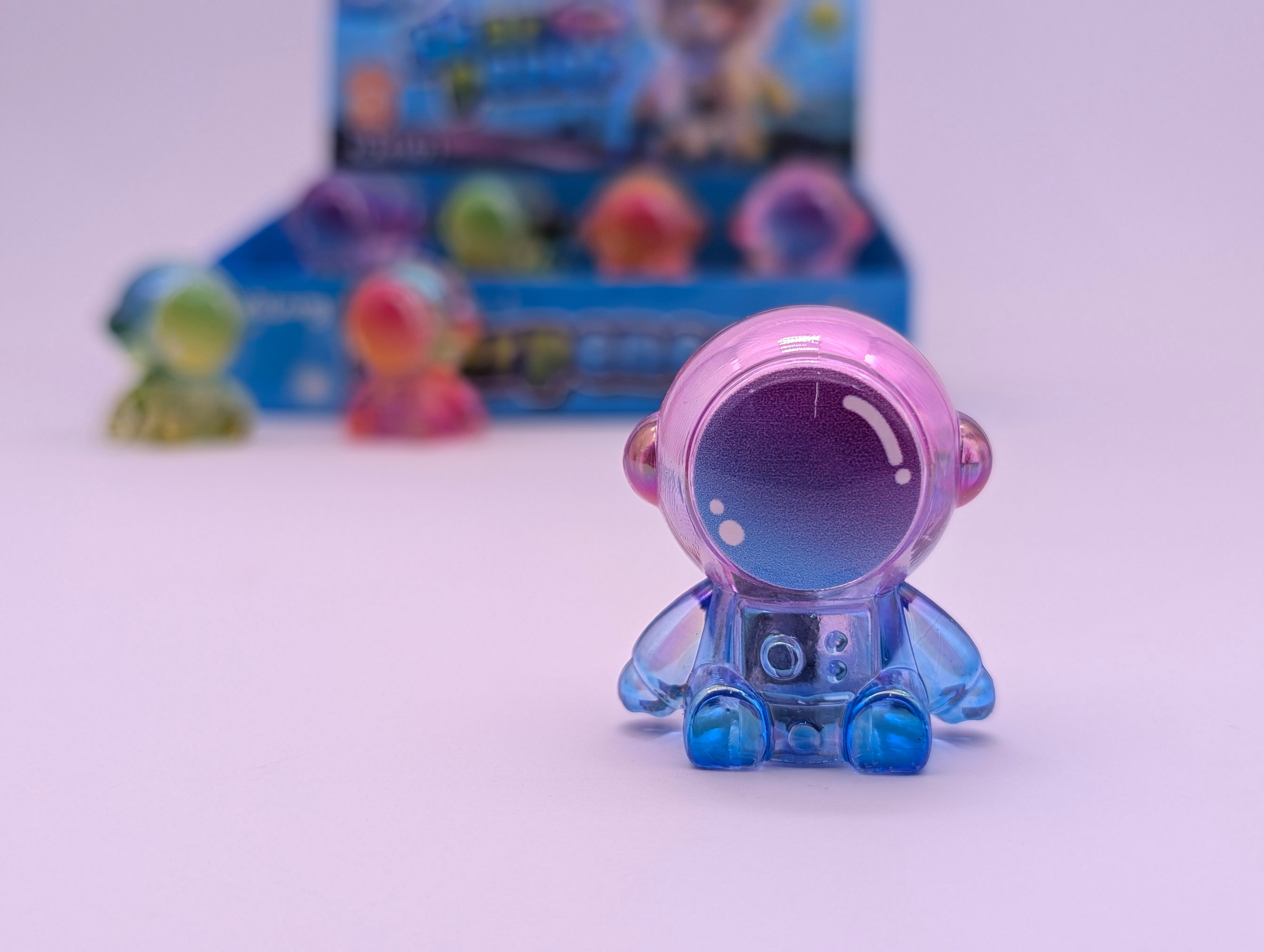 YALONG HOLOGRAPHIC SPACEMAN SHARPENER