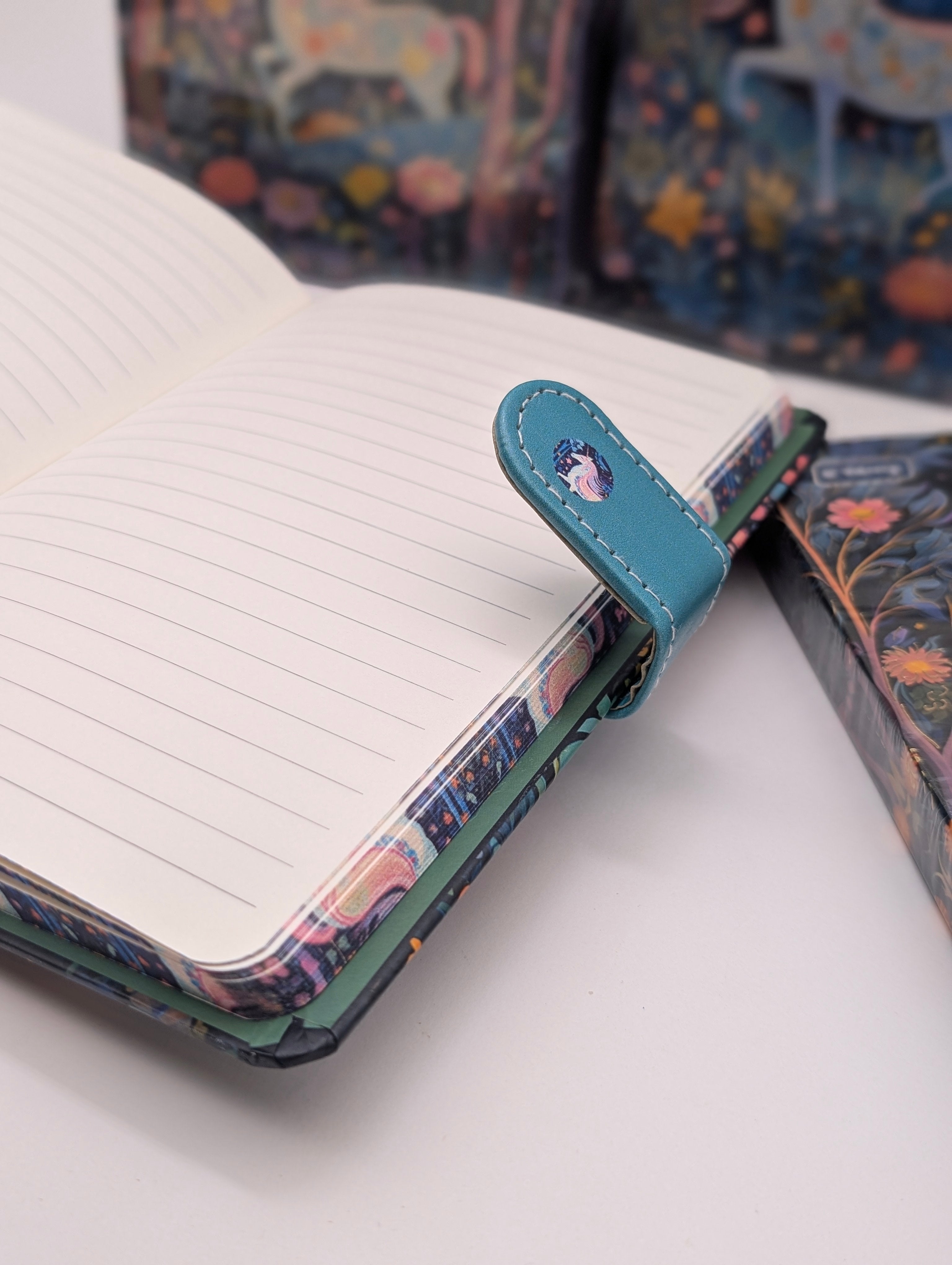 UNICORN DIARY / NOTEBOOK WITH LOCK STRAP 🦄