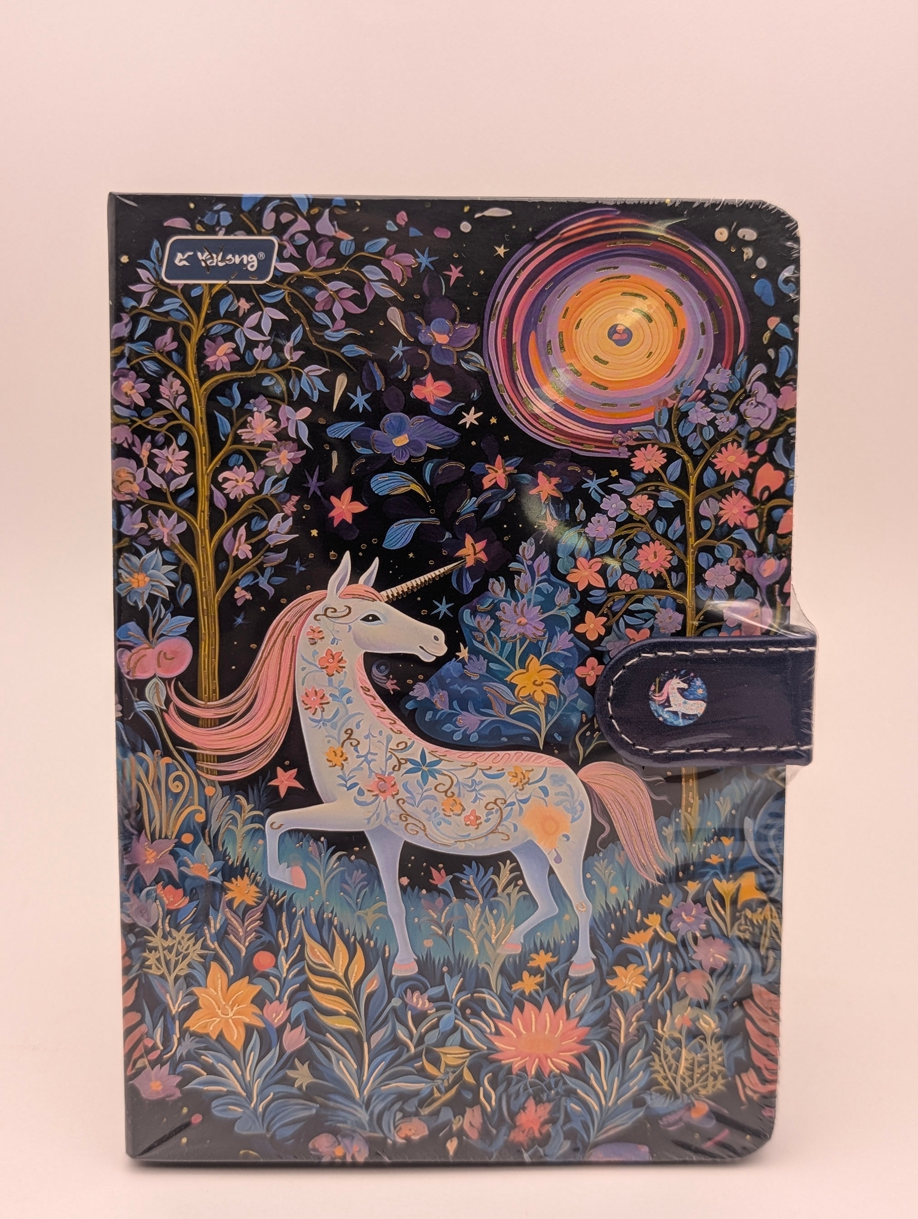YALONG UNICORN DIARY WITH LOCK STRAP